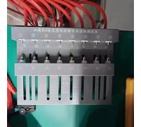 Tester di Capacità per Batterie Agli Ioni di Litio Cilindriche Universali a 8 Canali e Rack di Bilanciamento con Cavi di Prova ad Alta Corrente