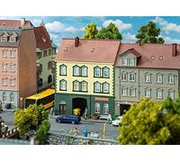 (TG. 13.6 x 12.5 x 17.4 cm) Faller 130628 Casa di citt con negozio di modellism