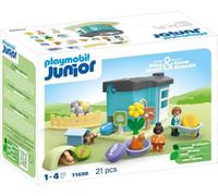 (TG. Piccolo) Playmobil Junior 71690 Pensione per animali, inclusi quattro anima