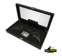 The Batman Prop Replica 1/1 Batarang Limited Edition 36 cm