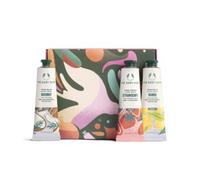 The Body Shop Set regalo natalizio per la cura delle mani (3 x 30 ml), mini balsami per le mani in mango, cocco e fragola, idratanti nutrienti con burro di karitè, vegano