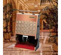The fully automatic shoe polishing machine is suitable for commercial or home use, and is convenient and fast to enhance customer experience.
