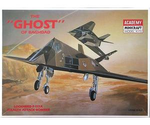 The 'Ghost' of Baghdad Lockheed F-117A Stealth Attack-Bomber 1/72 - ACADEMY 210