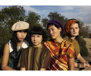 The Linda Lindas GROWING UP Japan Music CD nuovo