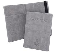 THE MASONIC COLLECTION - Porta passaporto in colore blu/grigio - Quadrato e bussola in rilievo - Similpelle premium - Impermeabile - 10,2 x 14 cm - Un regalo massonico perfetto per uomini massoni,
