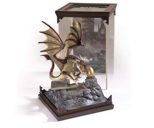 The Noble Collection - Magical Creatures Hungarian Horntail - Hand-Painted Magic