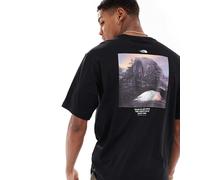 The North Face - Camping - T-shirt nera con stampa rétro sulla schiena - In esclusiva per ASOS-Nero XS