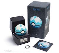 The Wand Company Poké Ball Replica autentica - realistica, Elettronica, in pressofusione Poké Ball con vetrina. Caratteristiche della Luce - Licenza Ufficiale Pokémon (Dive Ball)