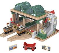 Thomas & Friends Wooden Railway Toy Train Set Knapford Station Passenger Pickup Wood Playset for Preschool Kids Ages 3+ Years