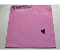 Three Degrees - Three Degrees Jump The Gun 7" Ariola ARO183 EX/VG 1979 picture sleeve, there is 2mm drill hole in label rim