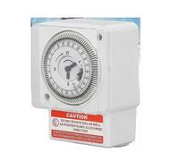 Timer meccanico AC220V Timer analogico 24 ore 15 minuti Interruttore timer guida DIN per sottostazioni