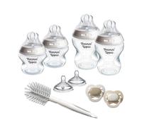 Tommee Tippee Starter Set Natural Start per neonati, 150 ml e 260 ml, biberon anti-colica con tettarella a flusso lento e Super Lento, tettarelle dalla forma simile al seno materno, autosterilizzante
