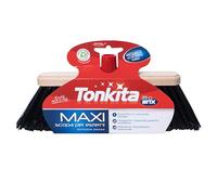 TONKITA | Maxi Scopa per Spazi Esterni, con Assicella Robusta in Legno, Setole Fitte e Inclinate, Materiale 100% Riciclato e Riciclabile, Made in Italy