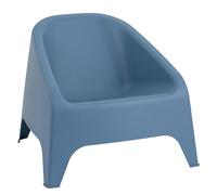 Toomax Poltrona Matera blu ceruleo 75,5x78,5x67 cm, poltrona moderna da giardino con design ergonomico in plastica riciclata ideale per uso interno ed esterno, leggera e facile da spostare