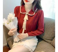 Top donna leggero manica lunga con colletto bambola ideale per giornate casual