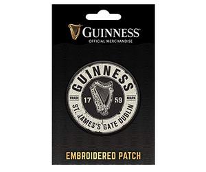 Toppa a forma di etichetta ufficiale Guinness, termoadesiva o da cucire.