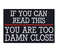Toppa da applicare con ferro o cucitura: "If you can read this - You are too damn Close" | Patch Biker annodabile/stirabile | Accessorio moto per tutti i tessuti | 90x60mm