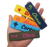 Toppa personalizzata per targhetta identificativa con numero di nome del bambino dell'asilo con supporto a gancio