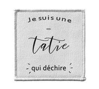 Toppa termoadesiva per abbigliamento, 7 x 7 cm, motivo: Je Suis Une Tatie Qui Dechire - Patch da stirare per riparazione o personalizzazione - Borsa jeans stampata in Francia