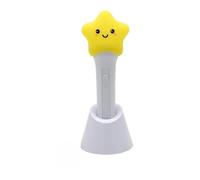 TORCIA E LUCE NOTTURNA STELLA 2 IN 1 PER BAMBINI - Lampada LED Ricaricabile Tramite USB-C, in Silicone Morbido BPA-Free, per Dormire, Viaggiare e la Cameretta