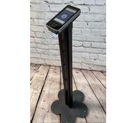 Totem con piedistallo e Lettore Green Pass con display LCD 5" WiFi