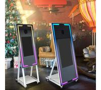 Touch Screen DSLR Photo booth portatile 43 ''65 pollici Mirror magic Photo Booth Machine per attività di festa nuziale luce di riempimento gratuita. 65-32in White