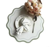 Tovagliette da pranzo in pelle resistente al calore, progettate per cucine e ristoranti, offrono protezione da calore, graffi e fuoriuscite migliorando l'estetica dello spazio da pranzo (verde chiaro)