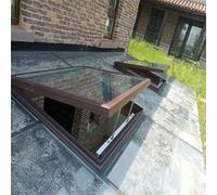 Tragaluz Eléc para Techo - Diseño Impermeabile, Ventilación Eficiente y Luz Natural Ideal para Áticos y Sótanos, Mejora la Iluminación y Confort del Hogar.