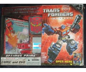 TRANSFORMERS 25TH ANNIVERSARY G1 RE-ISSUE OPTIMUS PRIME with DVD and COMIC