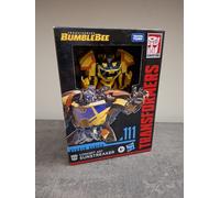 Transformers: Bumblebee Studio Series Deluxe Class Action Figure Concept Art ...