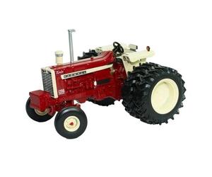 Trattore Case IH Farmall 1206 In Scala 1:32 Britains Farm 43412
