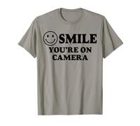 Trendy Apparel Kiss Cam Smile You Are On Camera Maglietta