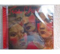 Tres Chicas - Bloom Red & The Ordinary Girl