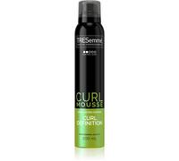TRESemmé Botanique Cactus Water & Coconut schiuma modellante per capelli ricci 200 ml