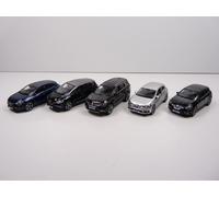 TRI46 : 5 X 3 inches 1/64 RENAULT NOREV Scenic Koleos Mégane