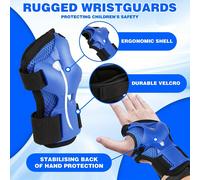 Tripla protezione, avventura senza fine! Dai ai tuoi bambini la libertà di esplorare in con il nostro set di 6 pezzi di equipaggiamento protettivo aggiornato. Appositamente progettato per bambini atti