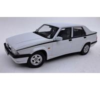TRIPLE 9 T9-1800474 ALFA ROMEO 75 WHITE 1:18 Modellino