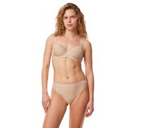 Triumph Donna Amourette Tai, Skin