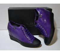 Tronchetto Cult viola con plateau alto ,modello casual colorato in vernice