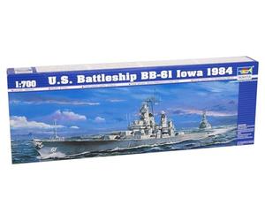 Trumpeter 05701 - Nave da Guerra USS Iowa BB-61,1984