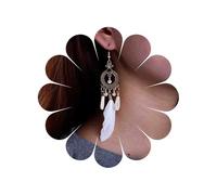 Tseenyi Feather che pena orecchini Orecchini di gocce etniche zingari Orecchini a goccia di piuma bianca Orecchini di nappa in pelle perla Orecchini penzolanti del cerchio aperto d'oro