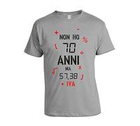 Tshirt Uomo Compleanno Non Ho 70 Anni ma 57,38 + Iva - Tshirt Simpatiche e Divertenti - Idea Regalo Manica Corta Grigia Taglia XXL