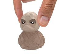 TUBBZ Monsters Mummia Anatra Horror Merch Statuina Mini 5cm | Prodotto ufficiale Universal Monsters, anatra Mummia Mini con mini vasca. Regalo per fan dell'horror classico.
