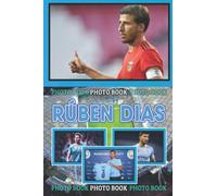 Ú Photo Book: High-Resolution Photos Of The Famous Football Player For Football Fans