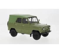 UAZ 469 verde dal 1975 al 1/24 di IXO WhiteBox WB124263