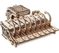 UGEARS DIY Celesta Meccanica Kit - Strumenti Musicali Modellismo da Costruire Adulti e Bambini - Strumento Musicale Kit con elementi di Pianoforte, di Scatola Musicale e Xilofono - Puzzle 3D Legno