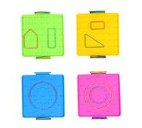 UKCOCO 4 pezzi Geoboard in Plastica Colorata con Slot Porta Elastici Strumenti Didattici per Geometria e Matematica Scuola Primaria Colore Casuale Colore Casuale