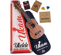 Ukulele soprano 21" mogano UKAM mod.UK-21 con accordatore a pinza, capotasto speciale ukulele, custodia imbottita con tracolla, set di corde extra e plettri.