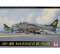 UMA MODEL AV-8B HARRIER II PLUS US TIGER SQUADRON SCALA 1:48 COD.D1003