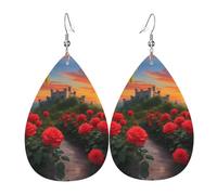 Un bellissimo castello stampato orecchini in pelle a forma di lacrima | Design di fascia alta, orecchini di lusso leggeri